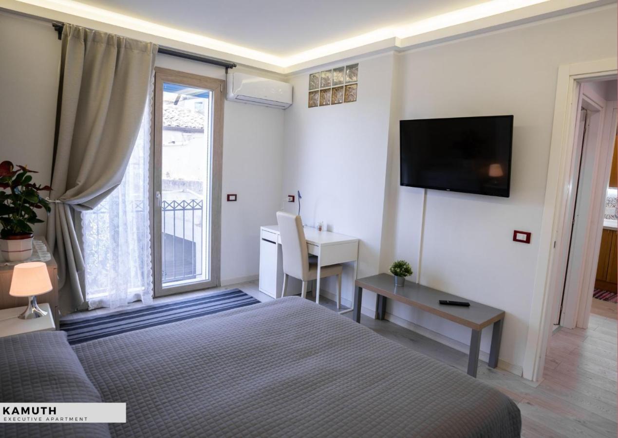 Rocca Di Cerere "Rocca Da Zeru" Apartments Ена Екстериор снимка