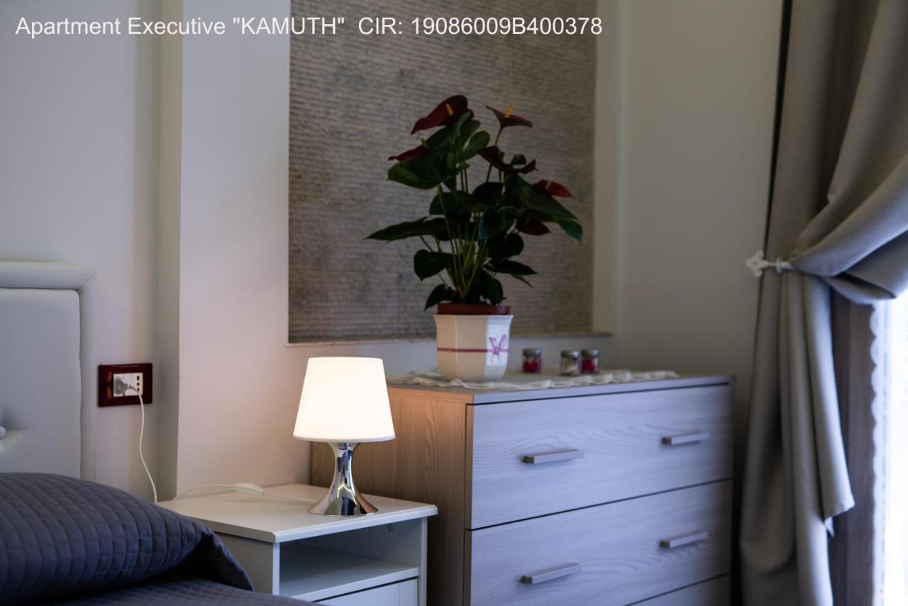 Rocca Di Cerere "Rocca Da Zeru" Apartments Ена Екстериор снимка
