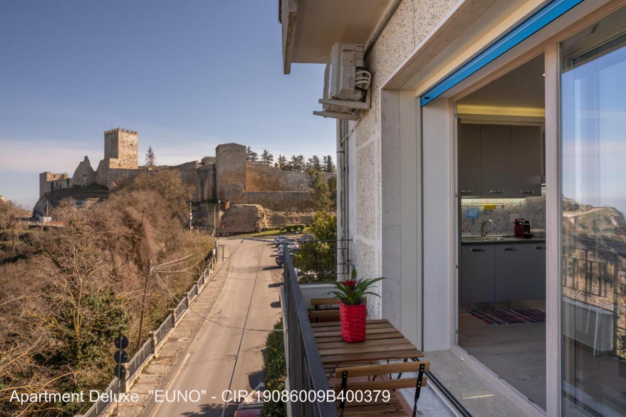 Rocca Di Cerere "Rocca Da Zeru" Apartments Ена Екстериор снимка