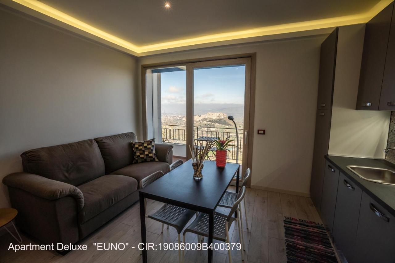 Rocca Di Cerere "Rocca Da Zeru" Apartments Ена Екстериор снимка