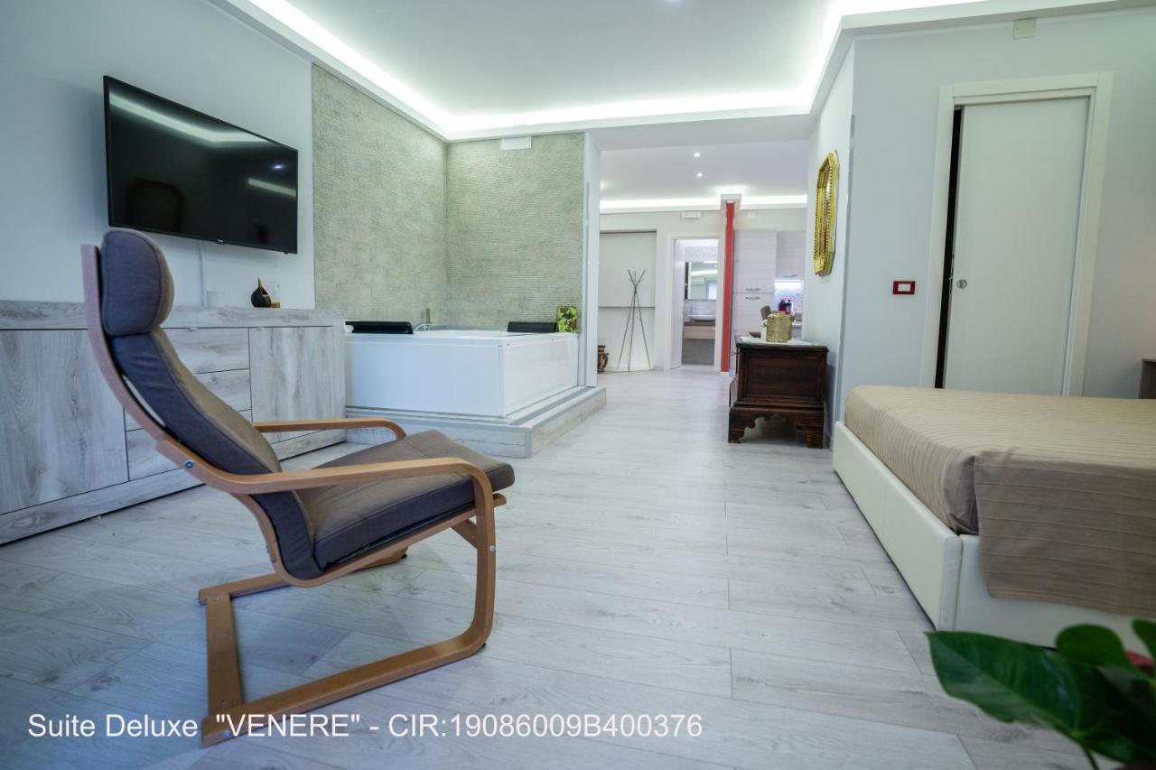 Rocca Di Cerere "Rocca Da Zeru" Apartments Ена Екстериор снимка