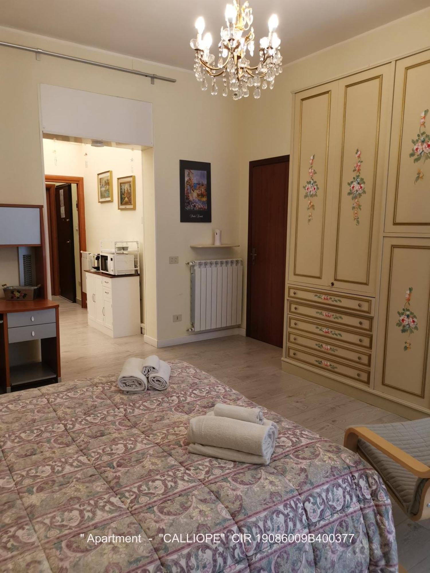 Rocca Di Cerere "Rocca Da Zeru" Apartments Ена Екстериор снимка